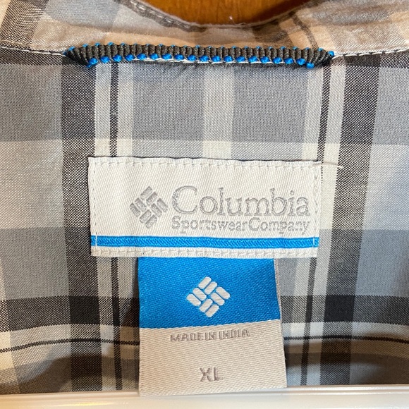 Columbia Gray and White Plaid Button Up Shirt, Cotton, XL - Picture 2 of 9